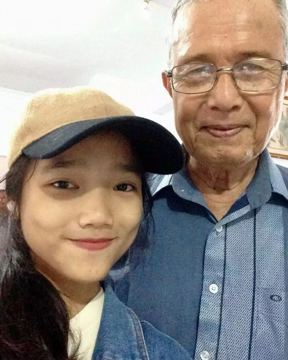 Fuji dan kakek © Instagram Fuji dan kakek © Instagram