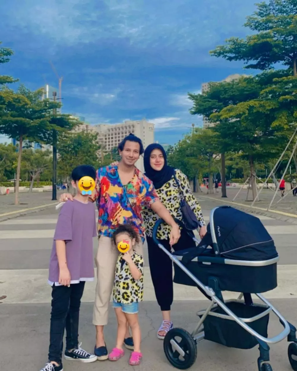 Suami dan anak Fairuz positif covid © Instagram