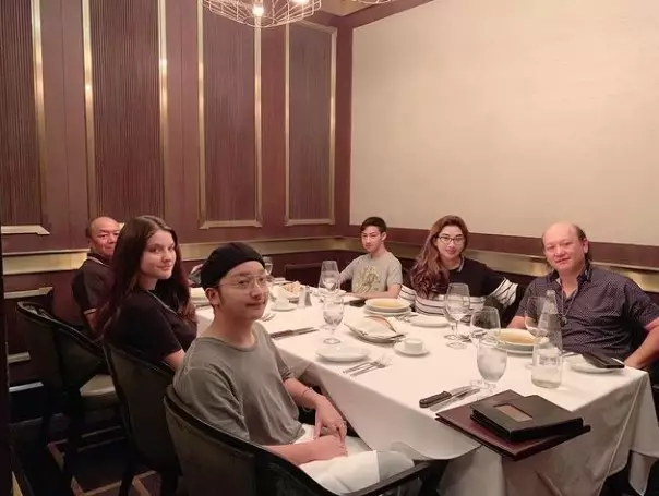 Penari di iklan obat maag ini cucu mantu Presiden © Instagram