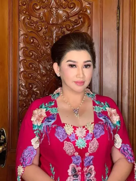 Penari di iklan obat maag ini cucu mantu Presiden © Instagram