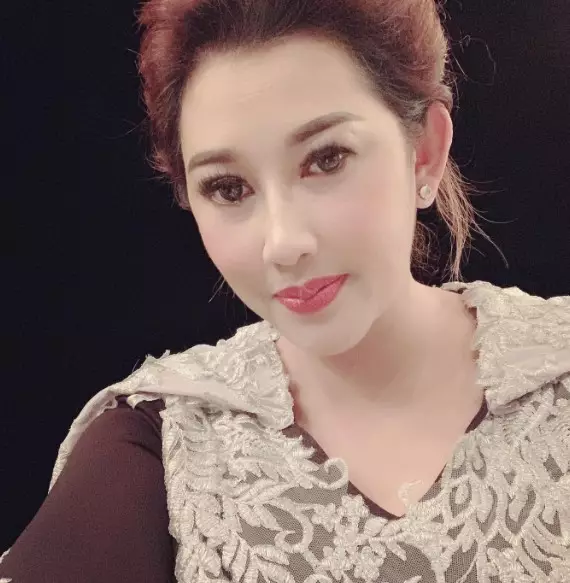 Penari di iklan obat maag ini cucu mantu Presiden © Instagram