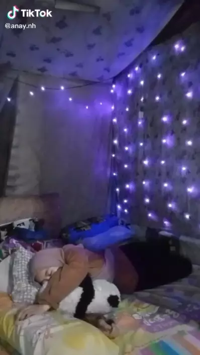 rumah gubuk kamar estetik © TikTok rumah gubuk kamar estetik © TikTok