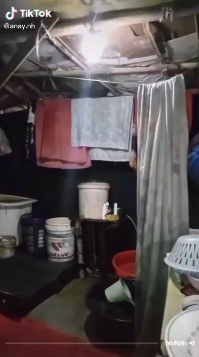 rumah gubuk kamar estetik © TikTok rumah gubuk kamar estetik © TikTok