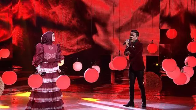 potret Lesty Kejora bareng pasangan duet © berbagai sumber potret Lesty Kejora bareng pasangan duet © berbagai sumber