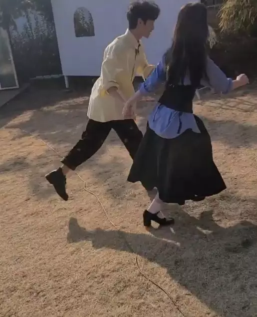 pemotretan Yoon Chan-young dan Park Ji-hoo © Instagram