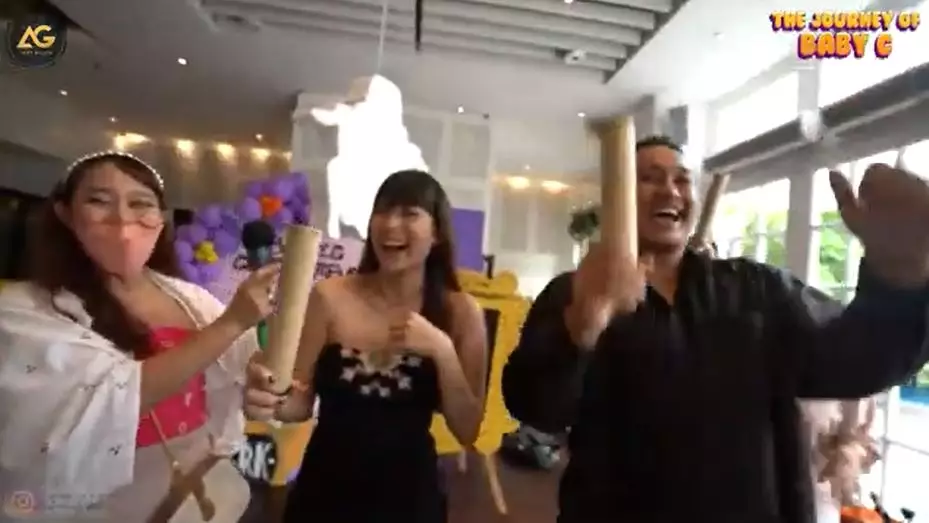 Gilang dan Adiezty gender reveal Berbagai sumber