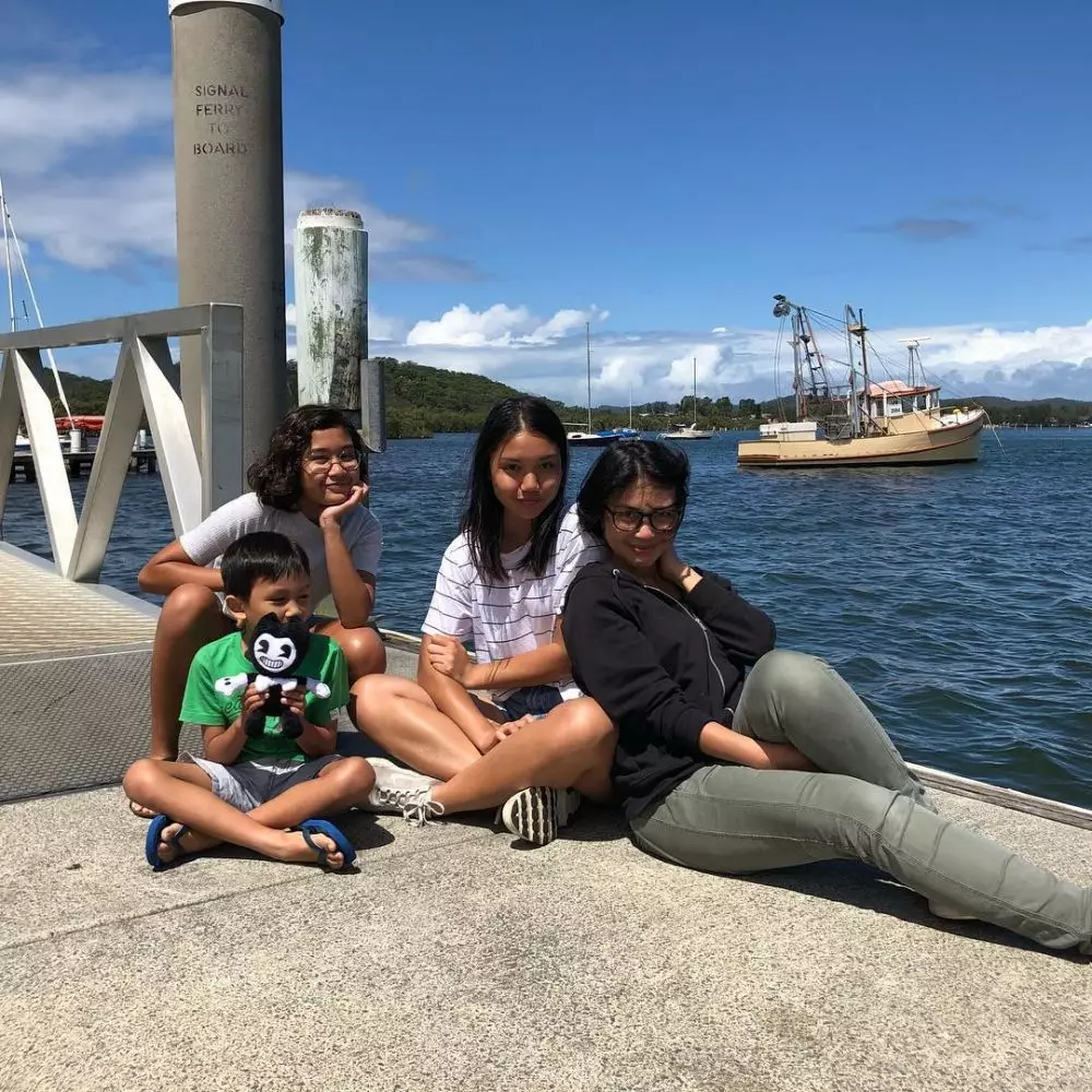 Potret terbaru Lusy Rahmawati eks AB Three © berbagai sumber