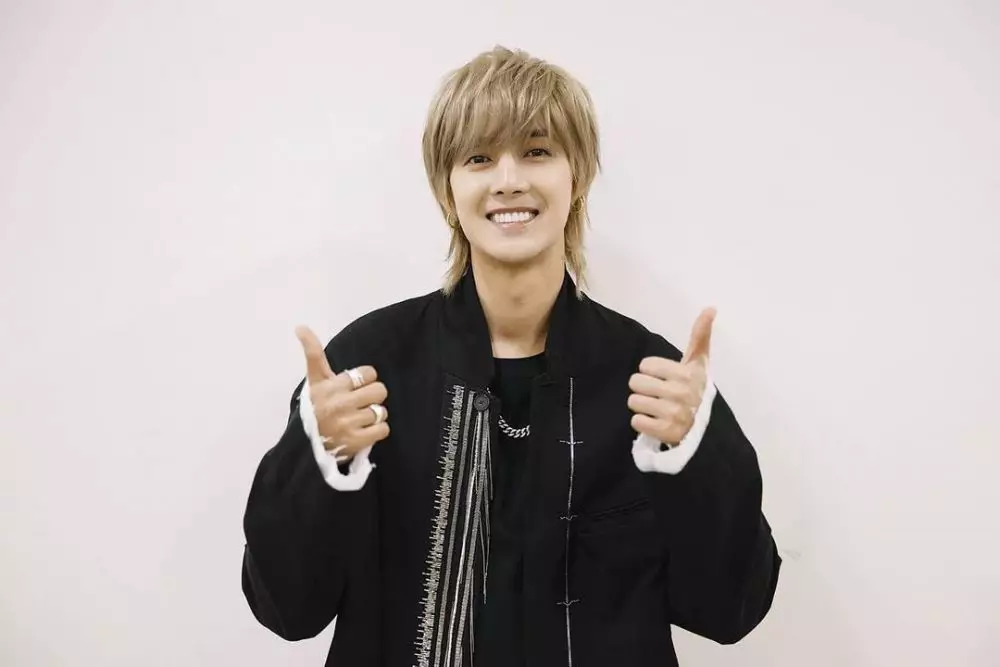 Pesona aktor Korea bergaya rambut mullet © berbagai sumber