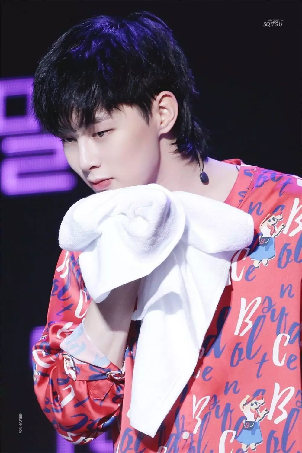 Pesona aktor Korea bergaya rambut mullet © berbagai sumber