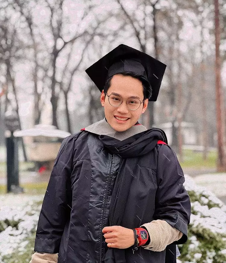 potret transformasi crazy rich Indra Kenz © Instagram/@indrakenz potret transformasi crazy rich Indra Kenz © Instagram/@indrakenz