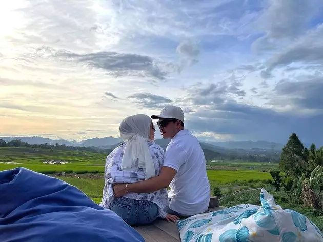 Potret mesra Fikoh LIDA dan Formal © berbagai sumber Potret mesra Fikoh LIDA dan Formal © berbagai sumber