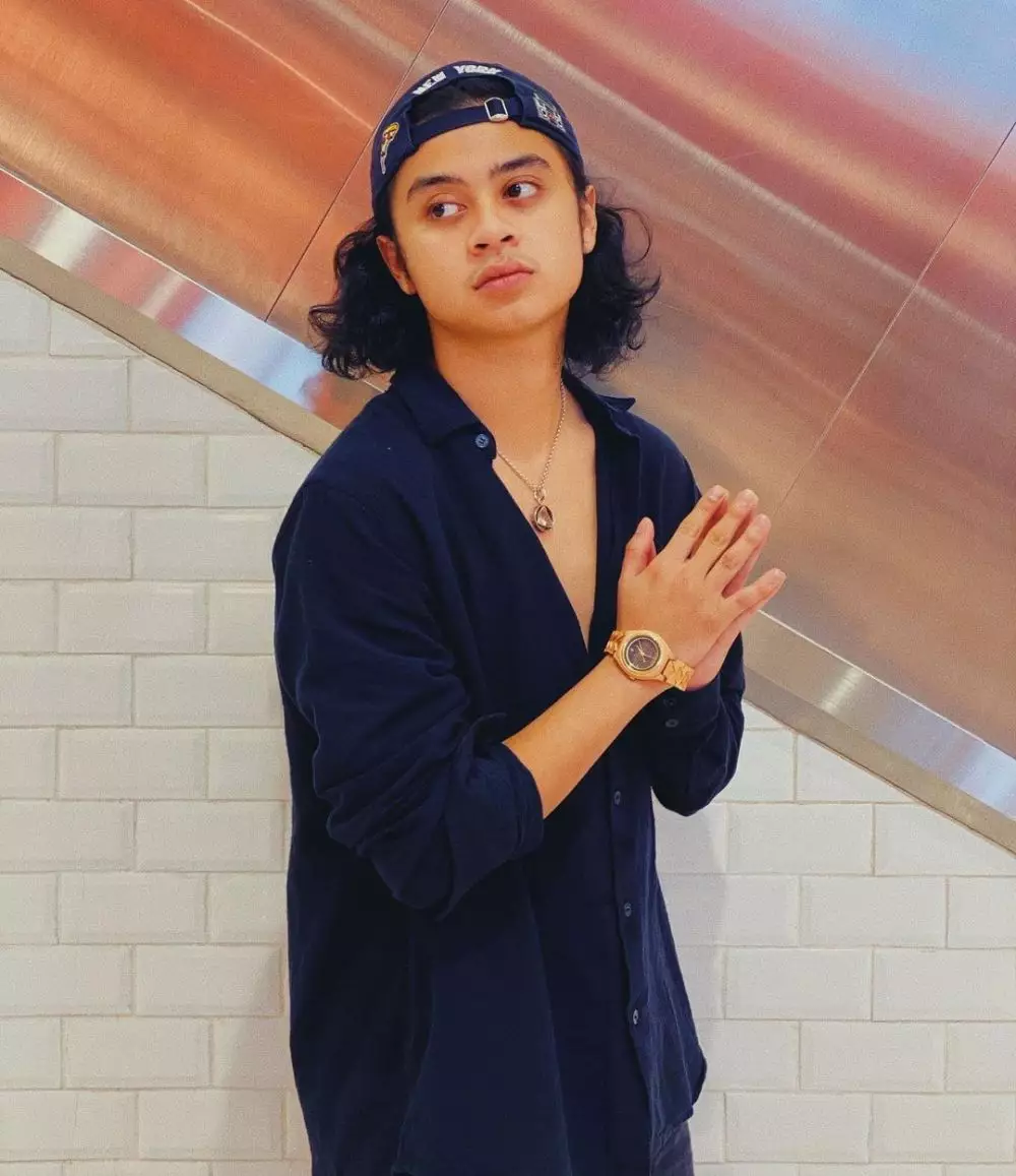 seleb jadi makcomblang sahabatnya © instagram seleb jadi makcomblang sahabatnya © instagram