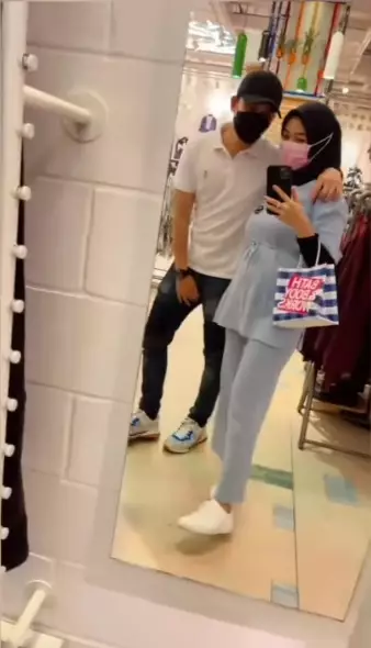 baby bump istri ikbal fauzi © Instagram