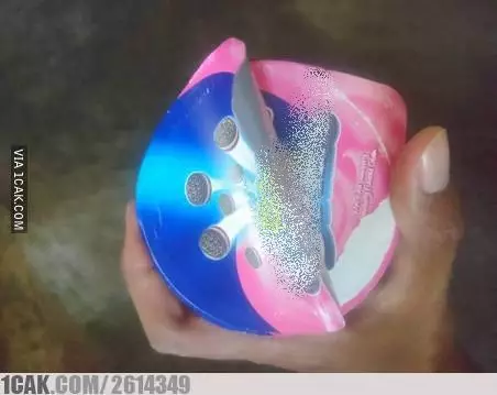 benda ngebug bentuk gagal fokus © berbagai sumber