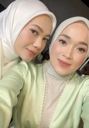 Mommy ASF dan Ririe Fairus Berbagai sumber