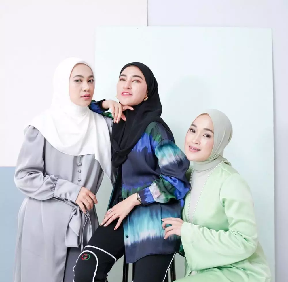 Mommy ASF dan Ririe Fairus Berbagai sumber