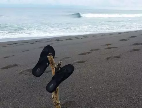  Arti mimpi tentang sandal  © 2022 berbagai sumber 