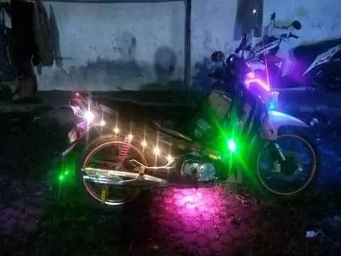 tingkah kocak anak gamer © berbagai sumber