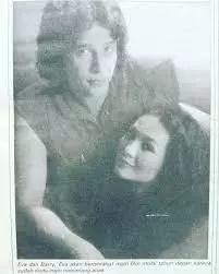 Pasangan di film era 80-an ini ikonik abis Instagram Pasangan di film era 80-an ini ikonik abis Instagram