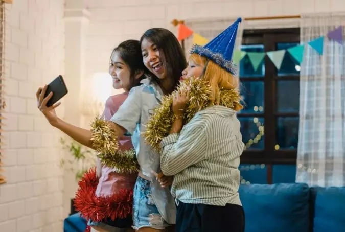 Contoh teks undangan ulang tahun  © 2022 berbagai sumber 