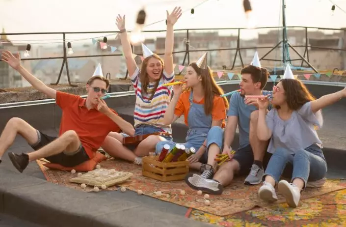 Contoh teks undangan ulang tahun  © 2022 berbagai sumber 