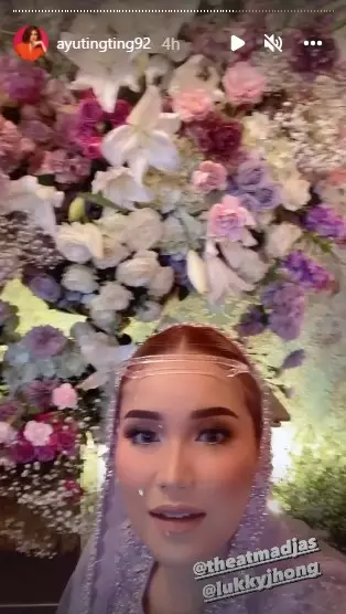 Momen pengajian adik Ayu Ting Ting © berbagai sumber Momen pengajian adik Ayu Ting Ting © berbagai sumber