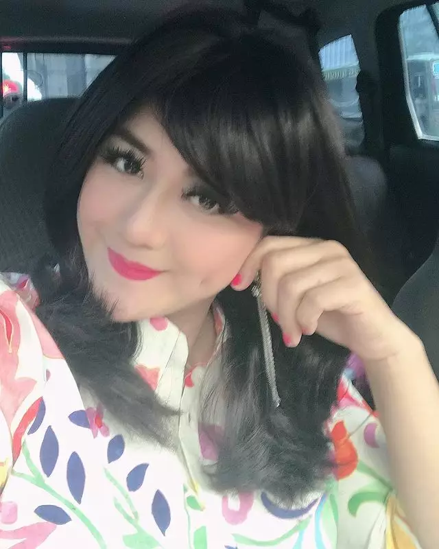 12 potret terbaru Yuyun Sukawati Instagram