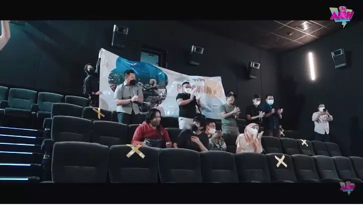 momen irish bella umumkan kehamilan anak kedua © YouTube