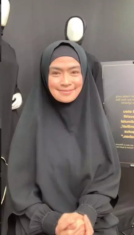 potret terbaru yulia rachman © instagram potret terbaru yulia rachman © instagram