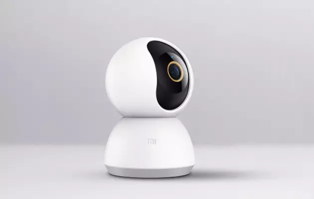 Rekomendasi CCTV yang bisa dipantau lewat HP, lengkap dengan harga berbagai sumber 