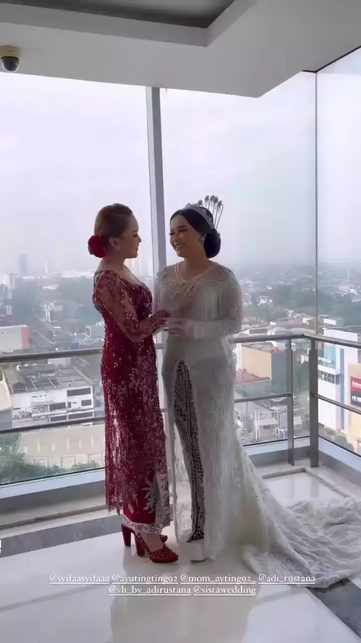 pesona ayu ting ting di akad nikah adik © berbagai sumber pesona ayu ting ting di akad nikah adik © berbagai sumber