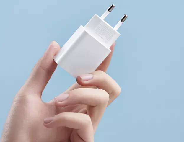 Rekomendasi Charger HP Fast Charging lengkap dengan harganya berbagai sumber 