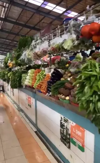 Momen Bunga Zainal belanda ke pasar bareng suami Instagram Momen Bunga Zainal belanda ke pasar bareng suami Instagram