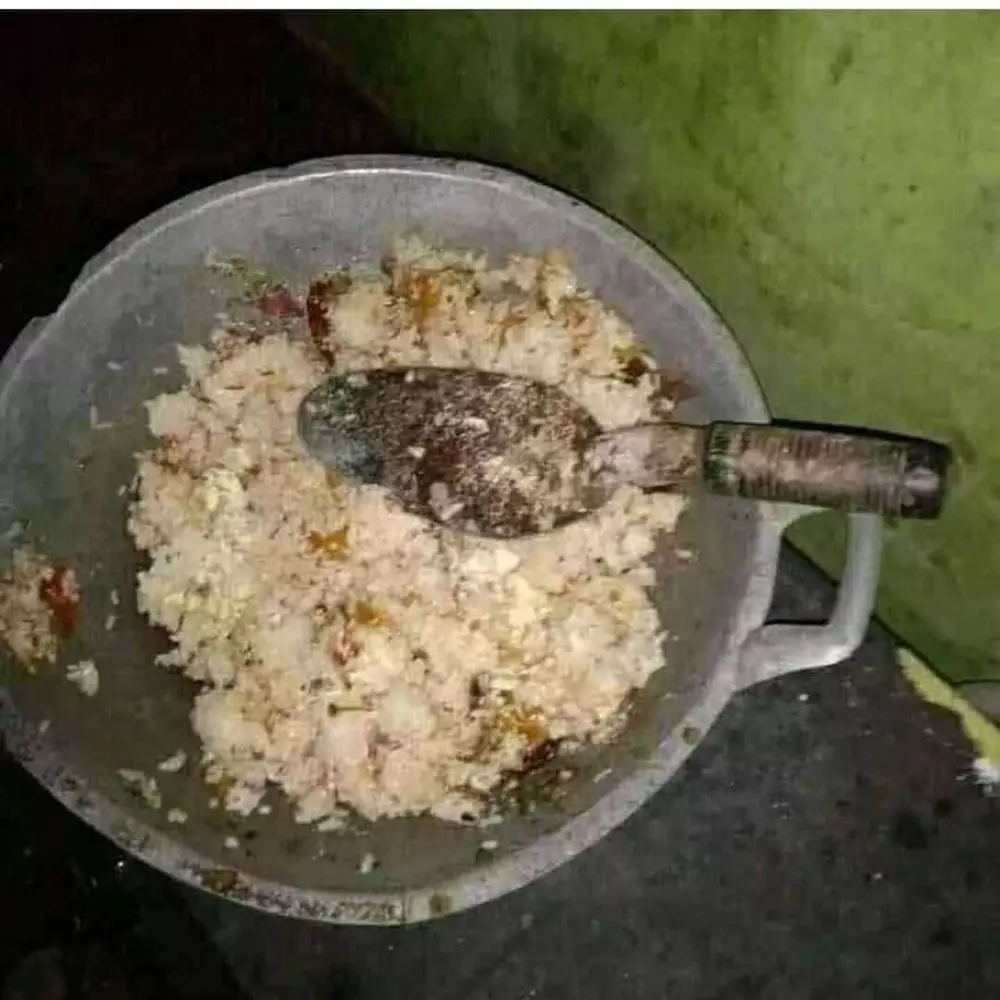 lagi masak ada aja momen lucunya © Instagram lagi masak ada aja momen lucunya © Instagram