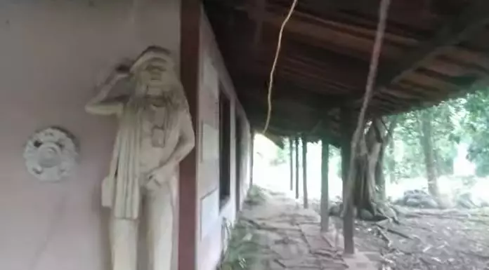 basecamp Mbah Surip terbengkalai © YouTube basecamp Mbah Surip terbengkalai © YouTube