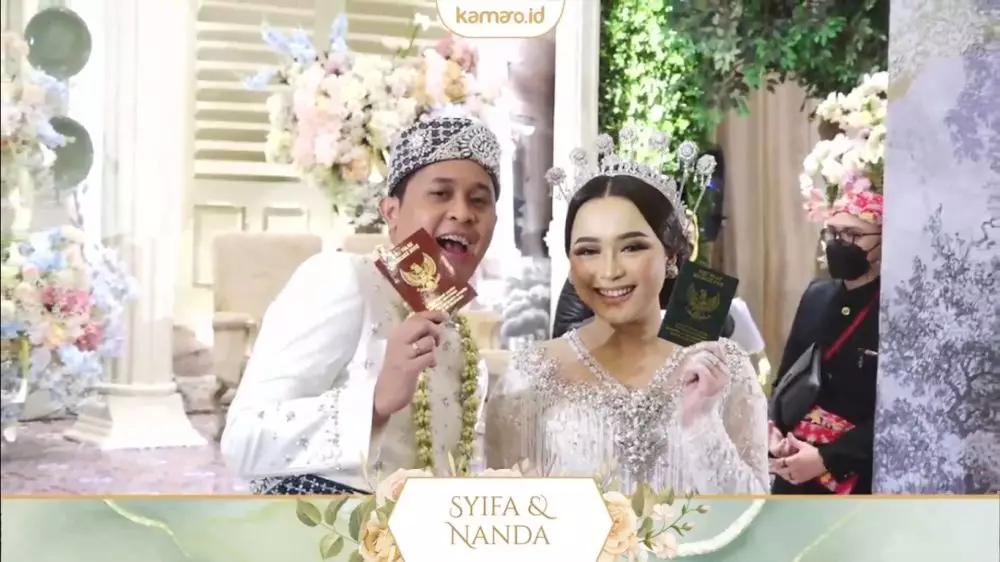 momen akad nikah adik Ayu Ting Ting © YouTube/Assyifa Nuraini momen akad nikah adik Ayu Ting Ting © YouTube/Assyifa Nuraini