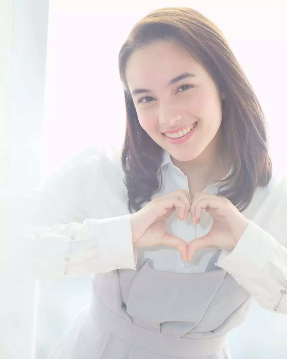 ekspresi foto close up ala Chelsea Islan Instagram  © 2022 brilio.net