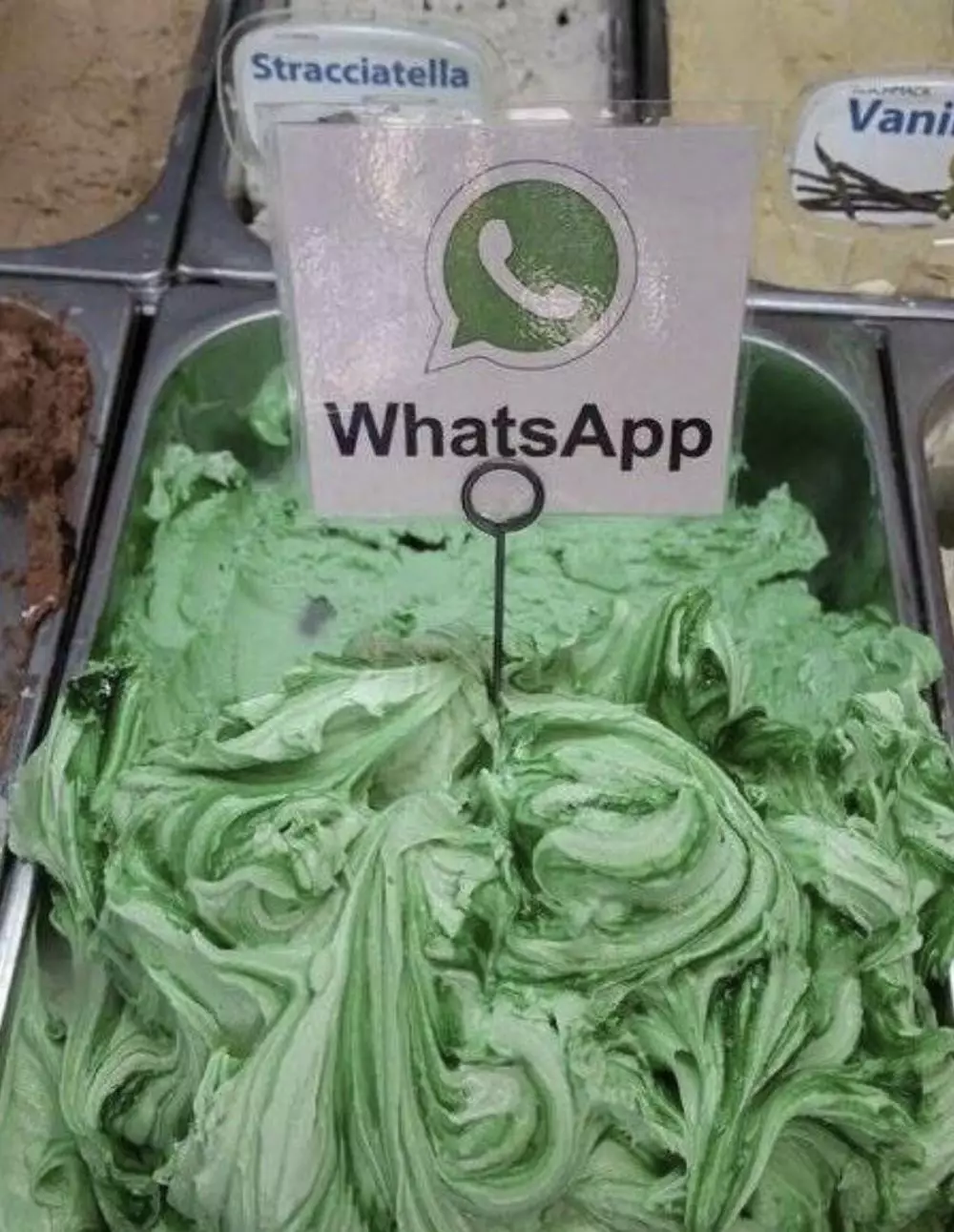 momen beli es krim malah apes © 1cak.com