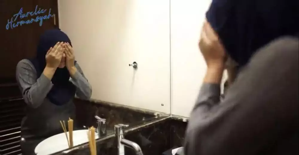 Skincare routine Aurel Hermansyah © 