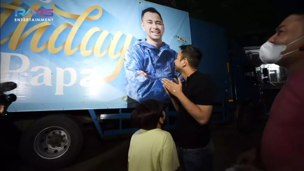 momen Rafathar beri kado Raffi Ahmad © berbagai sumber