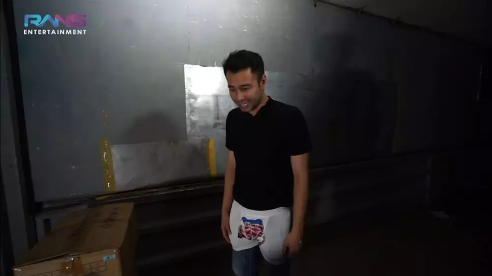 momen Rafathar beri kado Raffi Ahmad © berbagai sumber