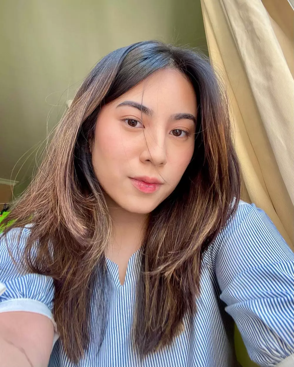 Pesona anak 7 presenter kuis era 90-an Instagram