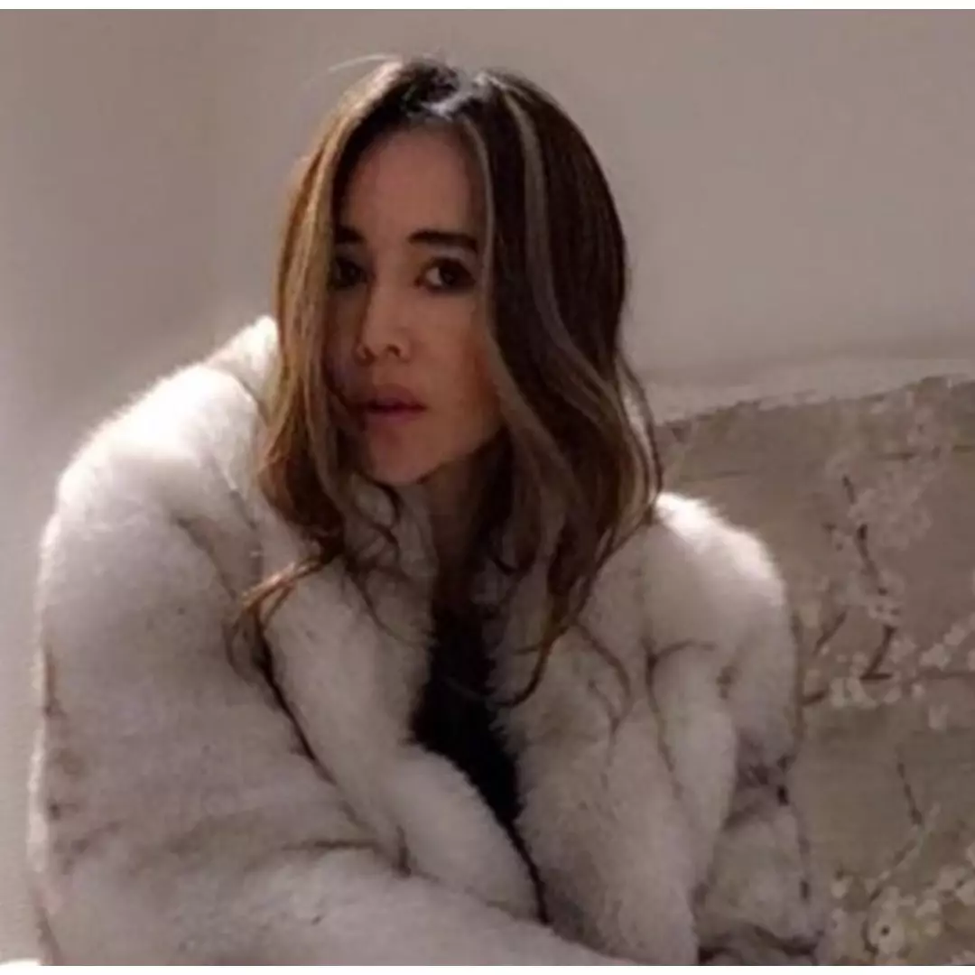 7 Potret masa muda Ina Thomas, disebut mirip Anya Geraldine