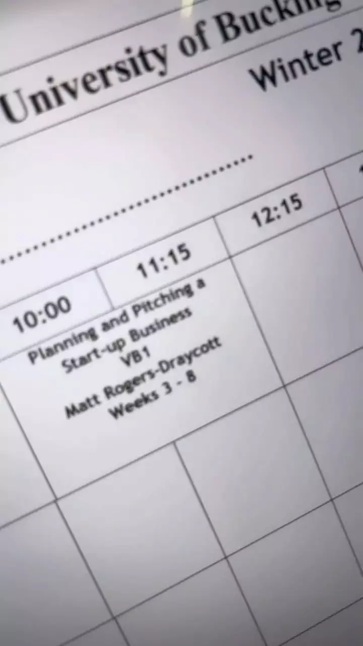 klarifikasi wirda mansur terkait soal kuliah © instagram