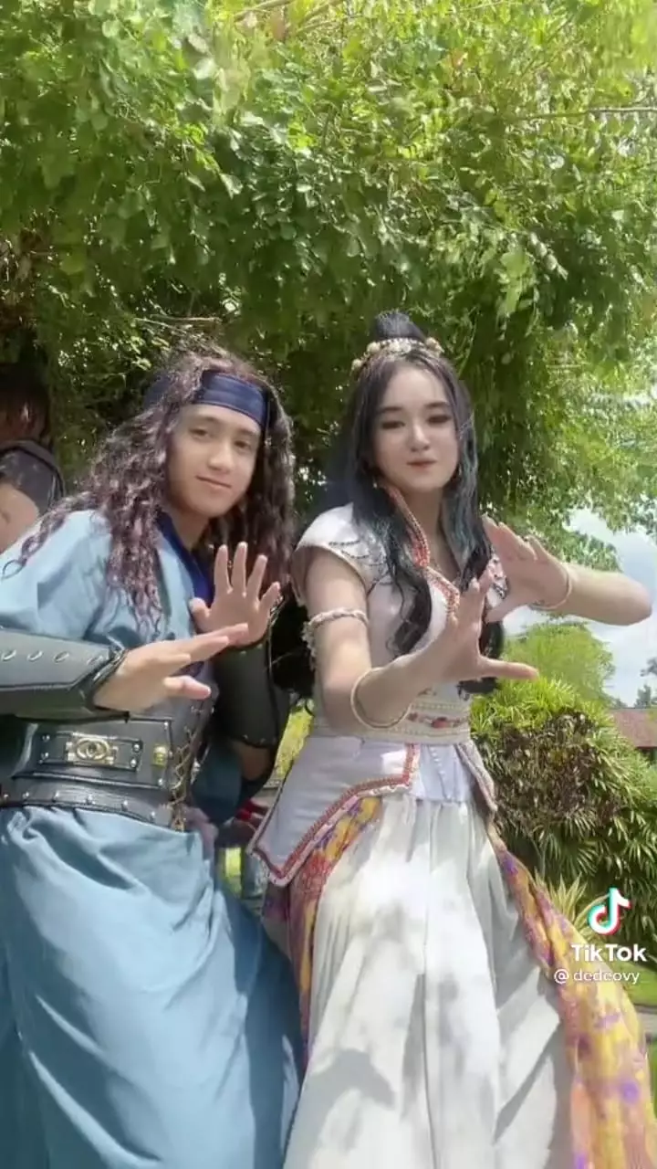 potret bowo tiktok akting laga © berbagai sumber potret bowo tiktok akting laga © berbagai sumber