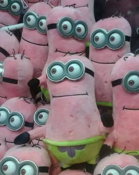 bentuk boneka jualan absurd © berbagai sumber