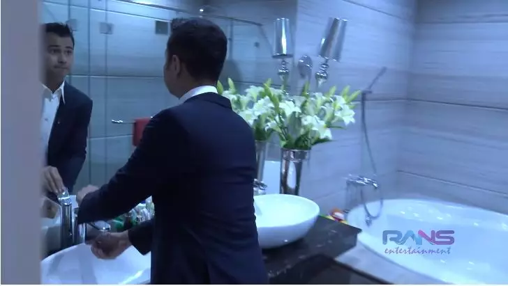 penampakan rumah lawas raffi ahmad © YouTube