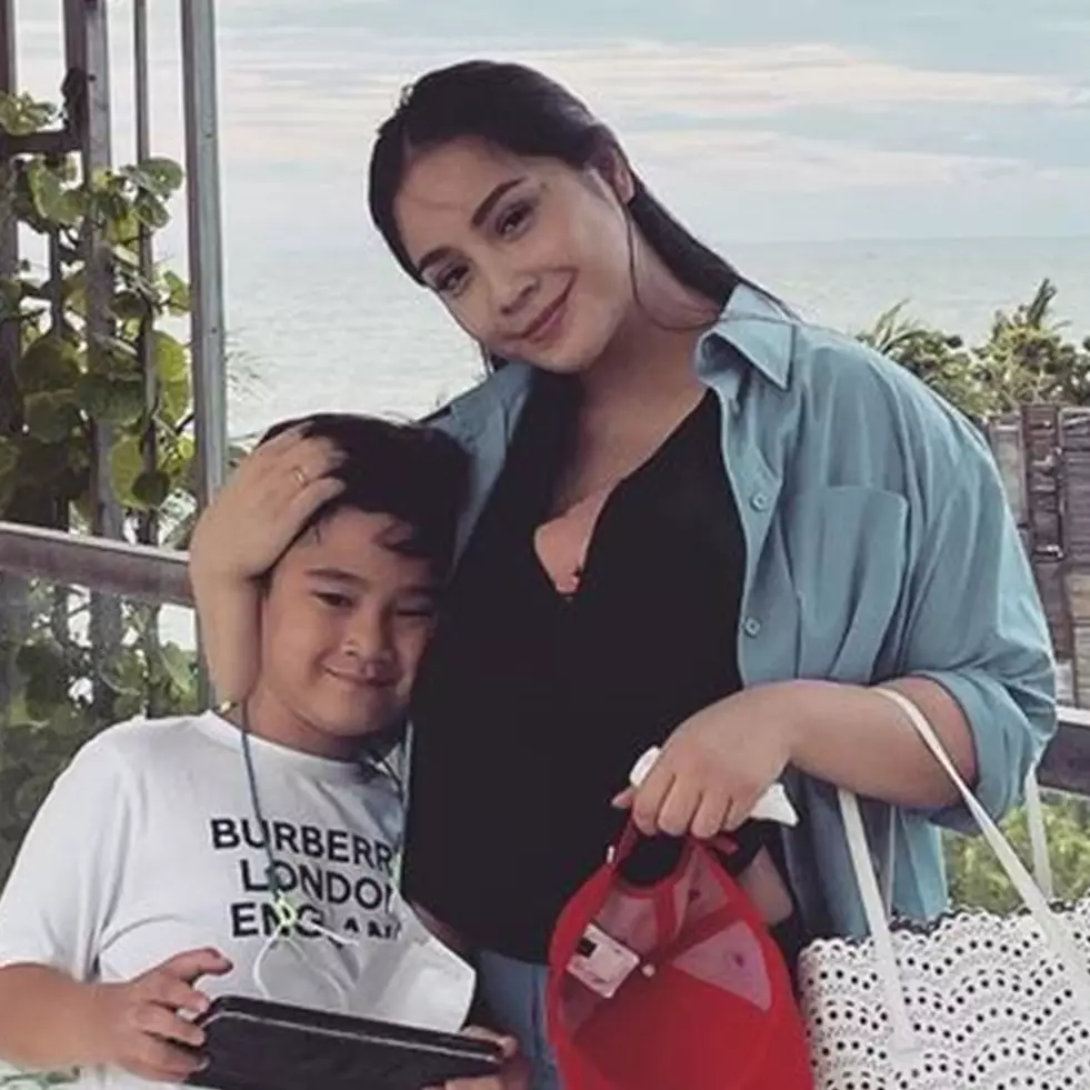 11 Langkah Nagita Slavina bikin cireng mozarella, enak dan antigagal