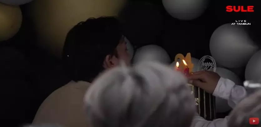 Momen ulang tahun Rizky Febian © YouTube