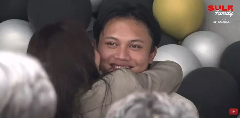 Momen ulang tahun Rizky Febian © YouTube